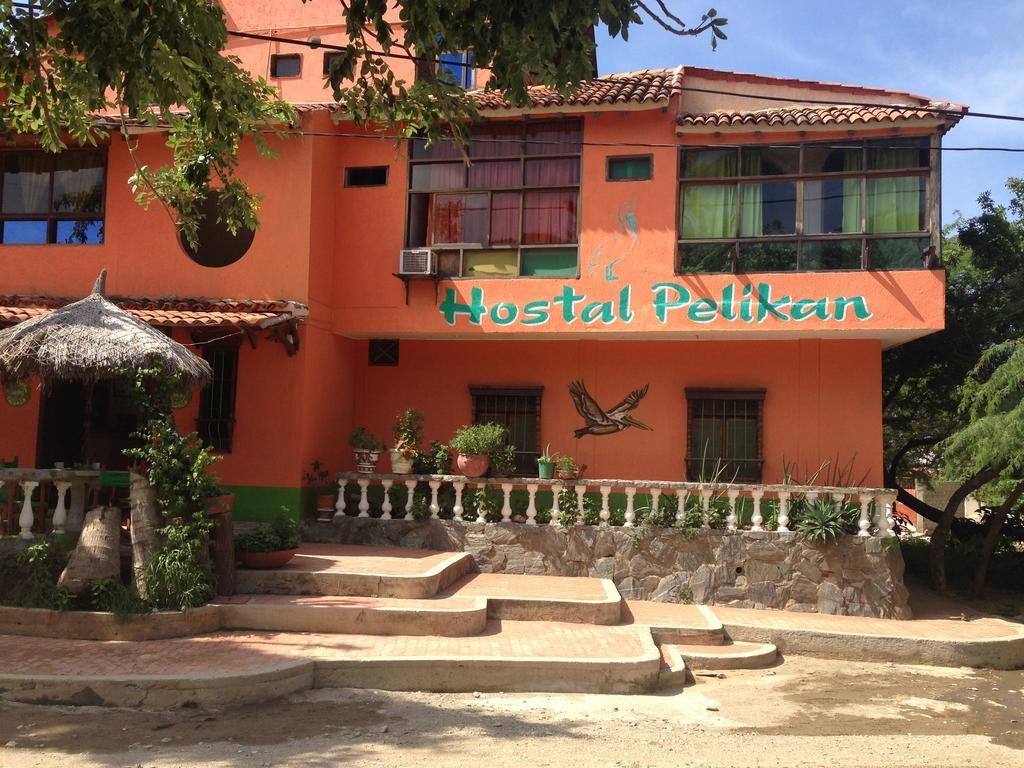 Hostal Pelikan Taganga Luaran gambar