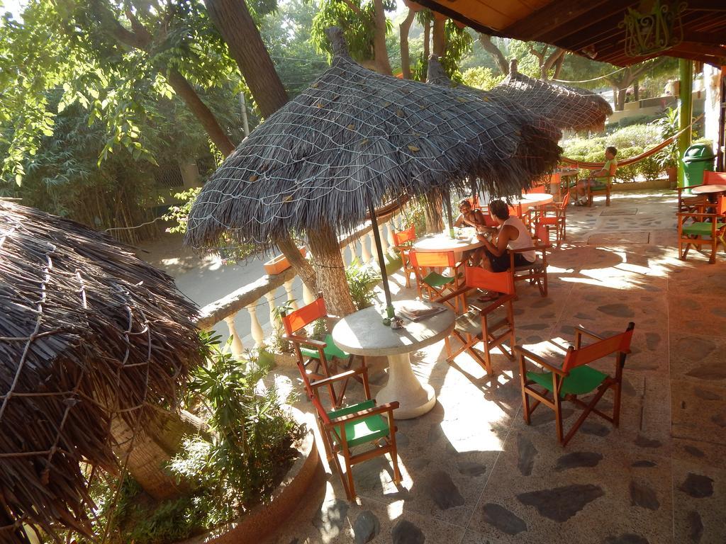 Hostal Pelikan Taganga Luaran gambar